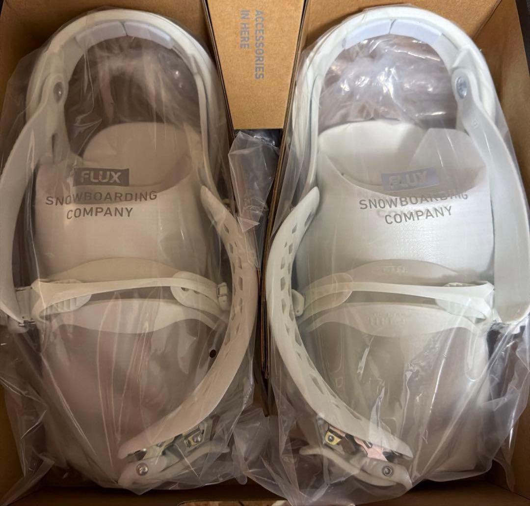 新品未使用　23-24 Flux TW Mサイズ　ホワイト