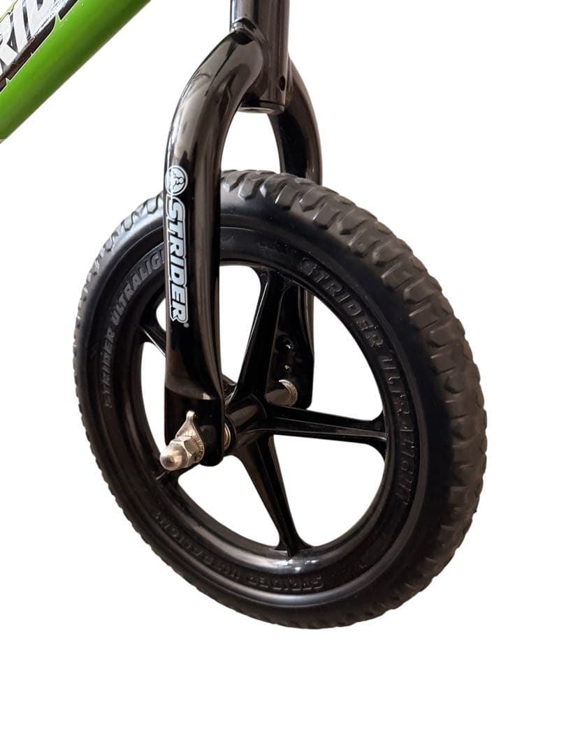 美品　ストライダー　STRIDER SPORT 12インチ グリーン 日本正規品