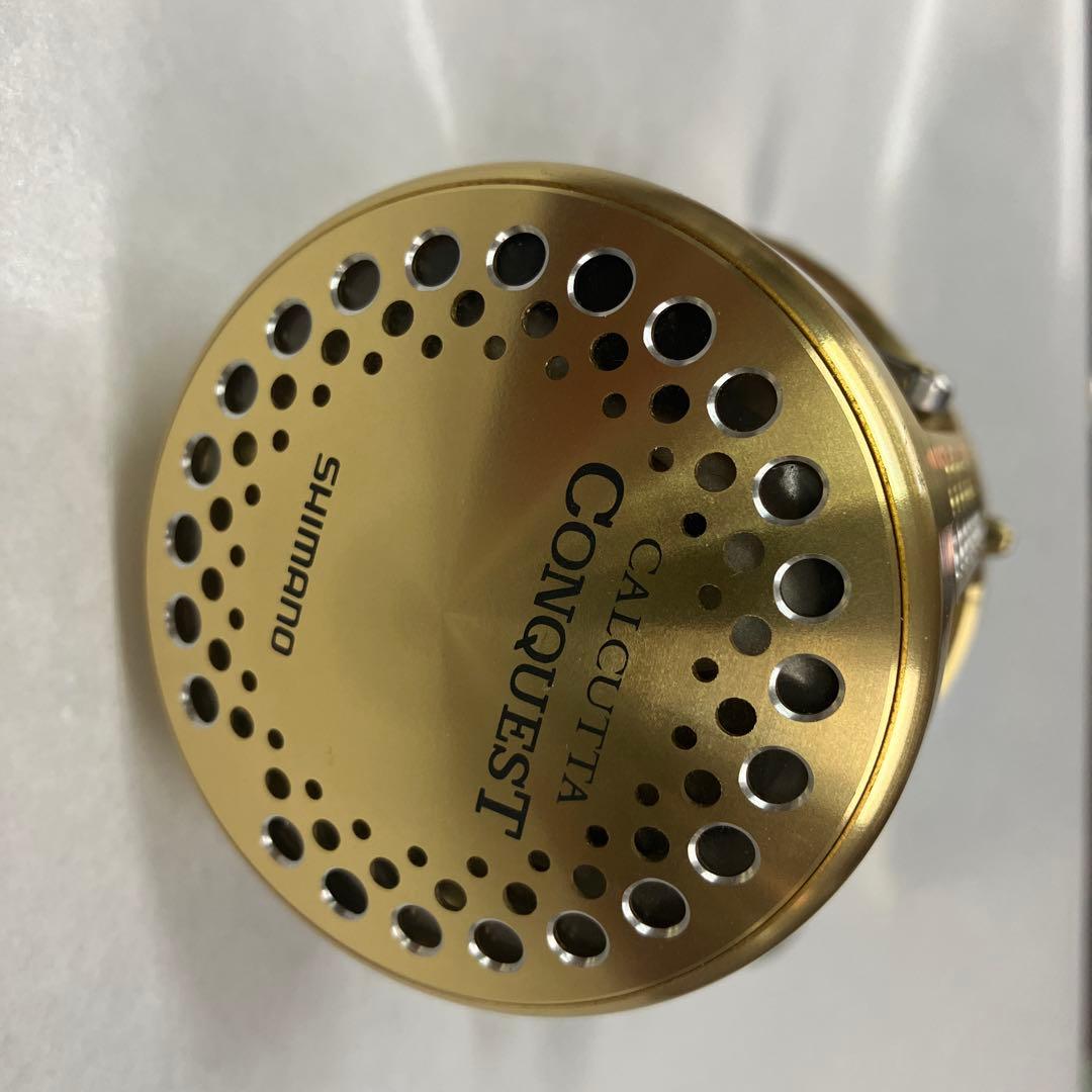 SHIMANO CALCUTTA CONQUEST 両軸リール ゴールド