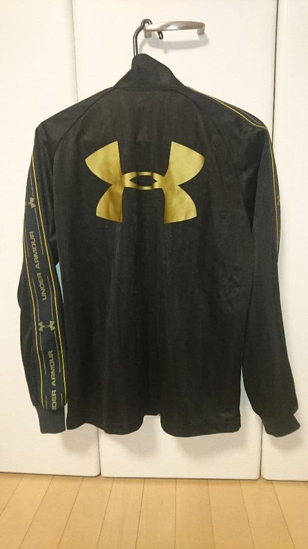 under armour　ジャージ上下セット
