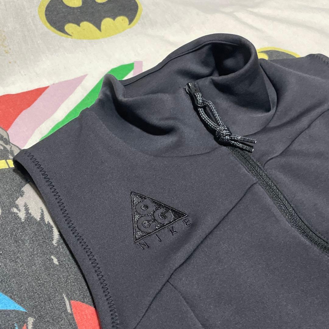未使用に近い NIKE ACG ボディースーツ ナイキ ウェア