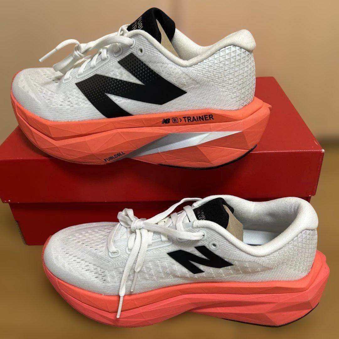 New Balance FuelCell Trainer 25.5センチ新品