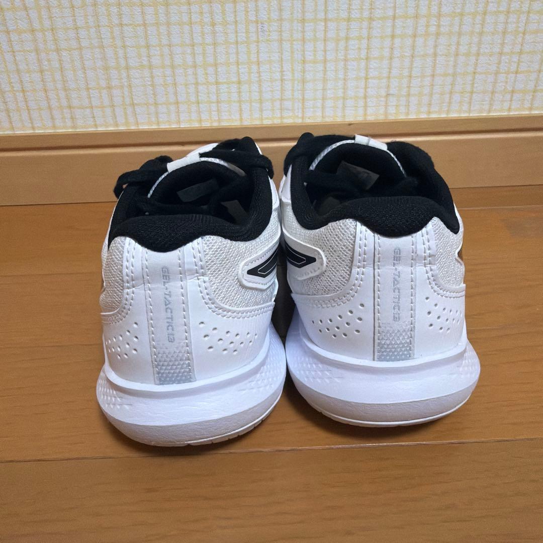 asics バレーボールシューズ　GEL-TACTIC 13 WIDE 24cm