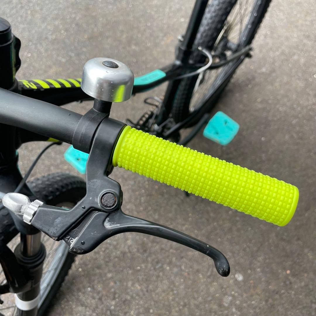 TREK 24シマノ8段変zoomダンパーサスペンション　ミノウラドリンクH付き