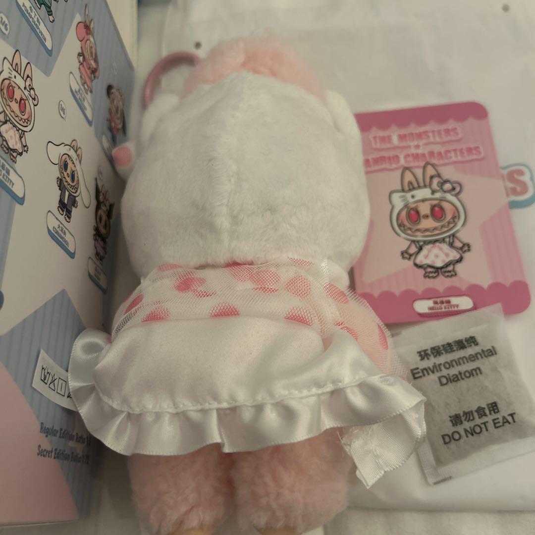 ラブブ THE MONSTERS × サンリオHELLO KITTY サンリオ