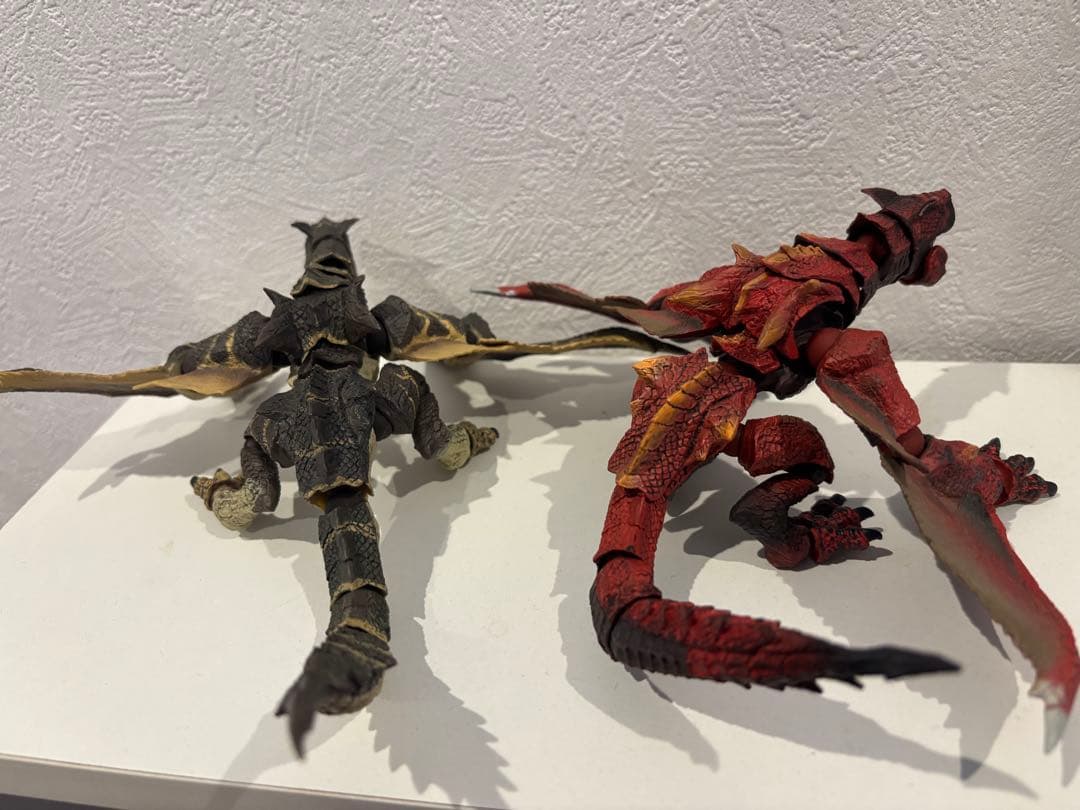 リボルテックヤマグチ　ティガレックス
