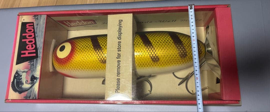 Heddon Giant Lure イエロー・ブラックストライプ