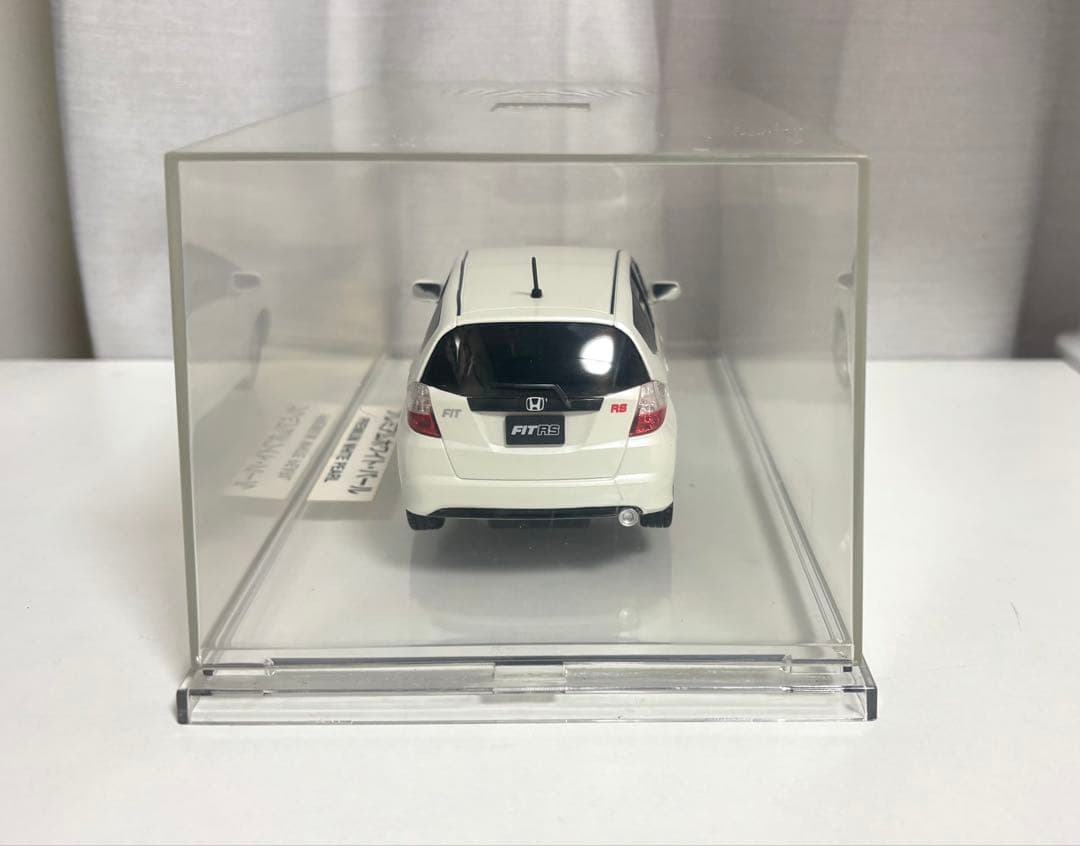 ホンダ フィット プレミアムホワイトパール