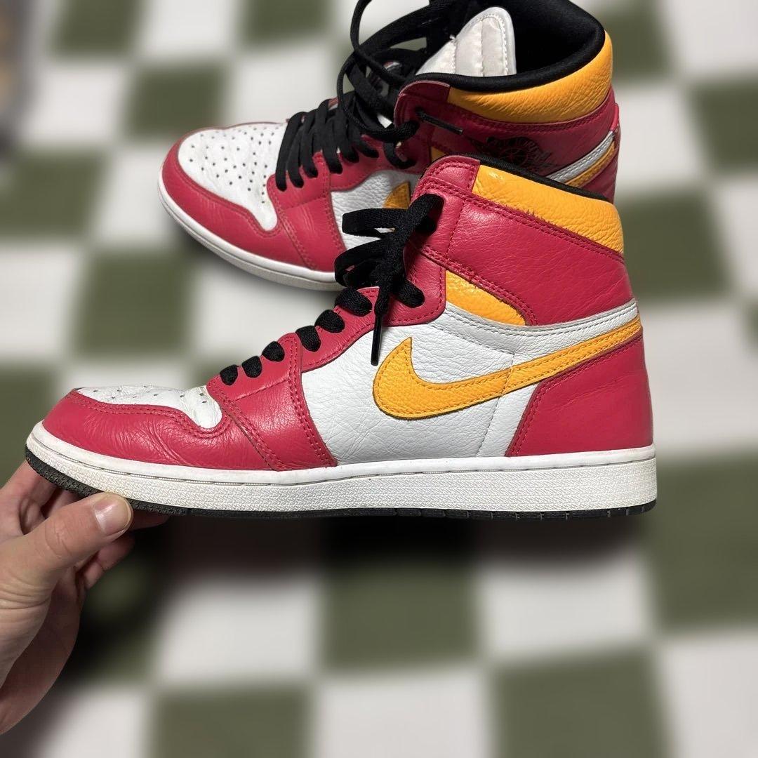 NIKE Air Jordan 1 ライトフュージョンレッド