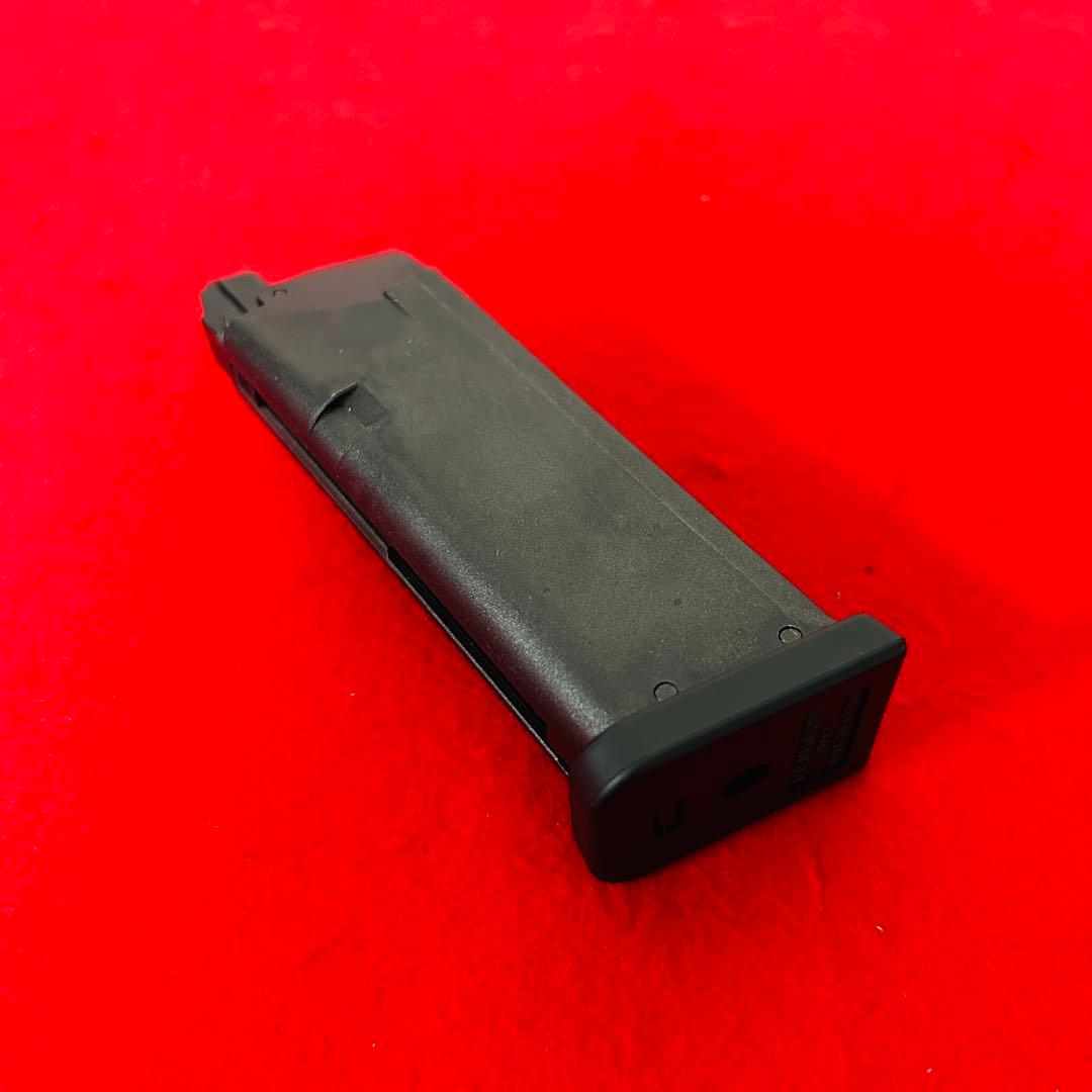 ほぼ新品 東京マルイ　グロック19 GEN.3 新品スペアマガジンつき　ガスブロ