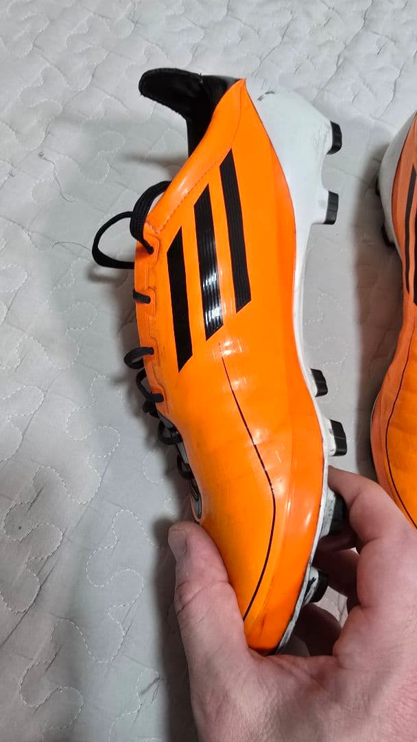 adidas F50 オレンジ スパイク
