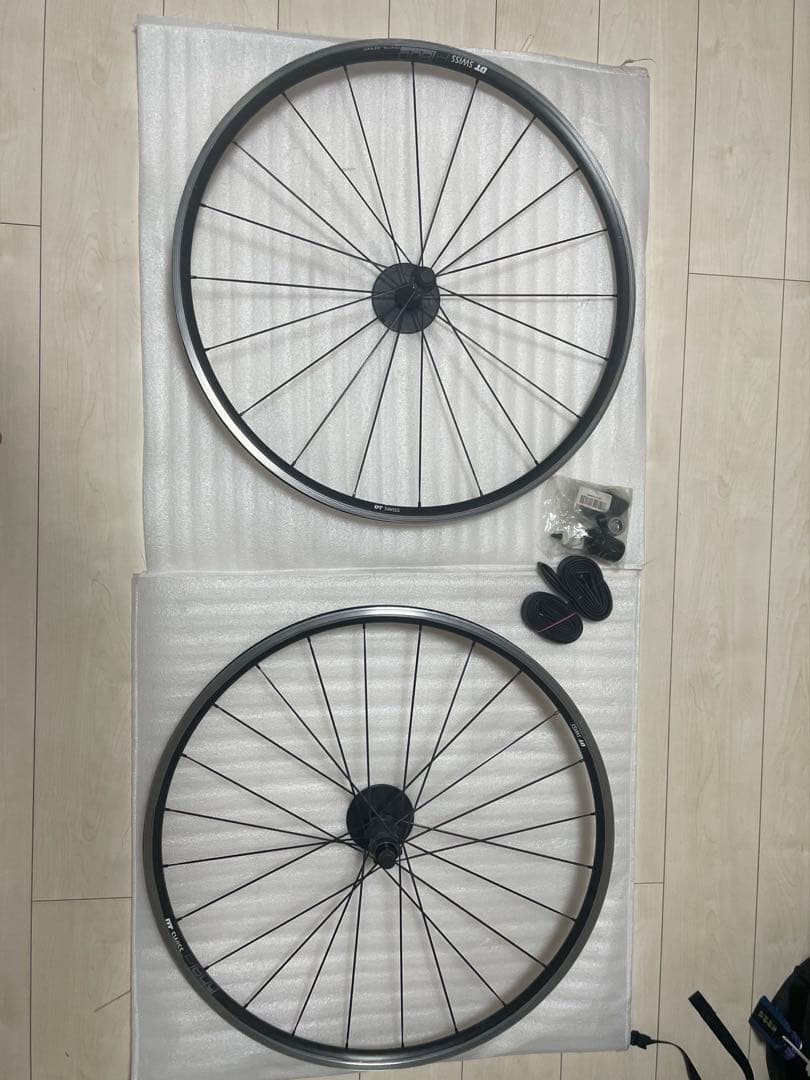 DT Swiss p1800spline スターラチェット化済み　チューブ2本