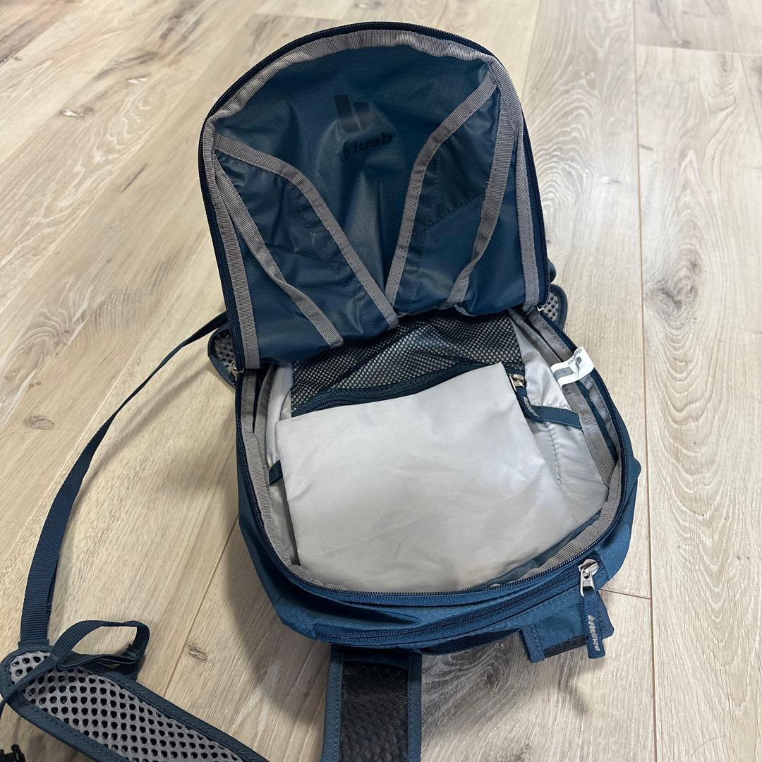 Deuter Race X 12 ライド用バッグ