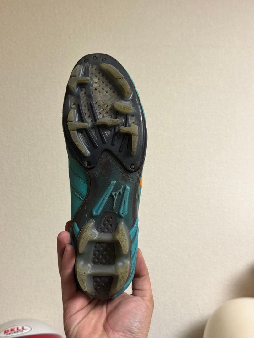 ミズノ ウェーブイグニタス 27.5cm 極美品