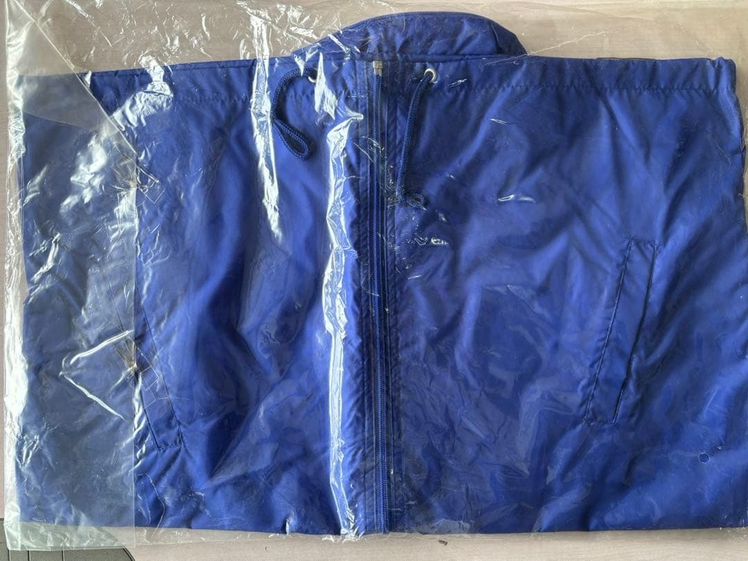 新品未使用　中日ドラゴンズ2010優勝記念CREW Jacket 5