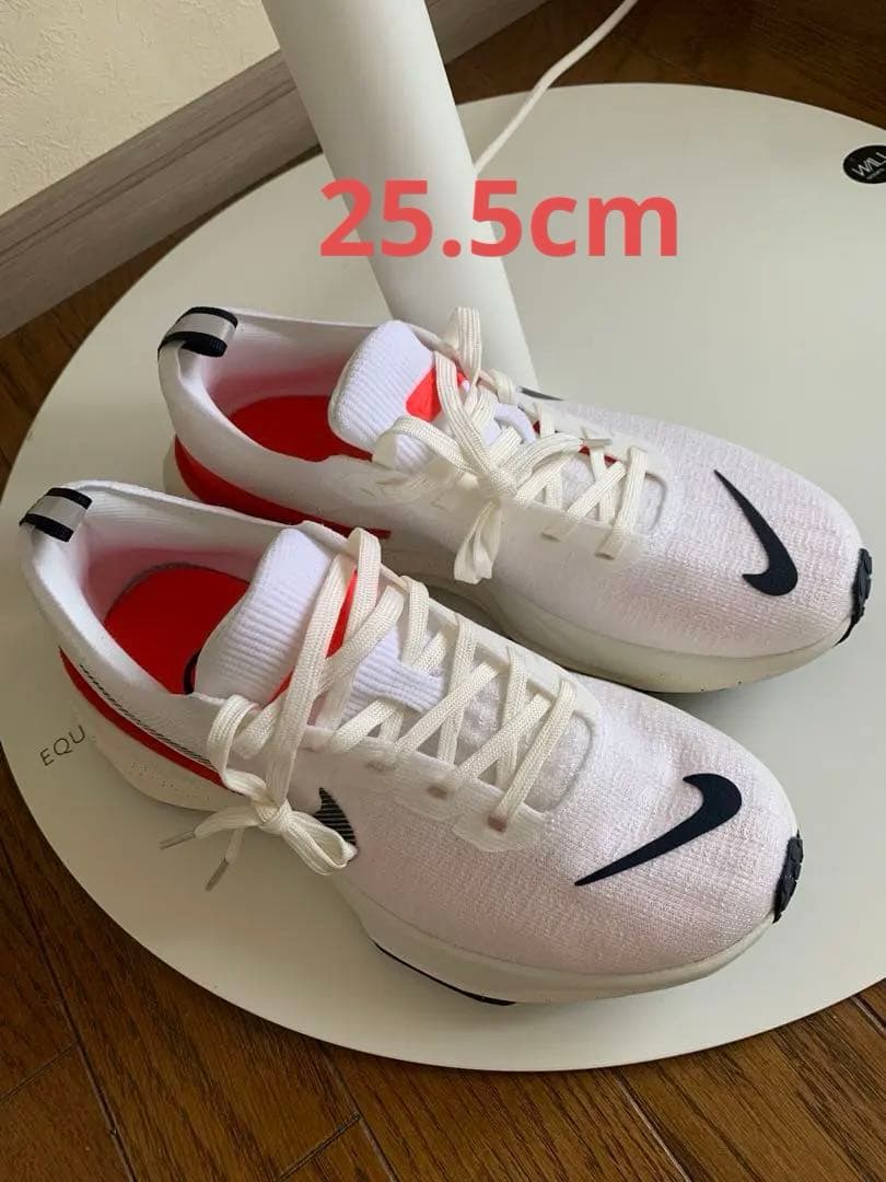 [箱無し] Nike ZoomX Invincible RUN3 25.5 白