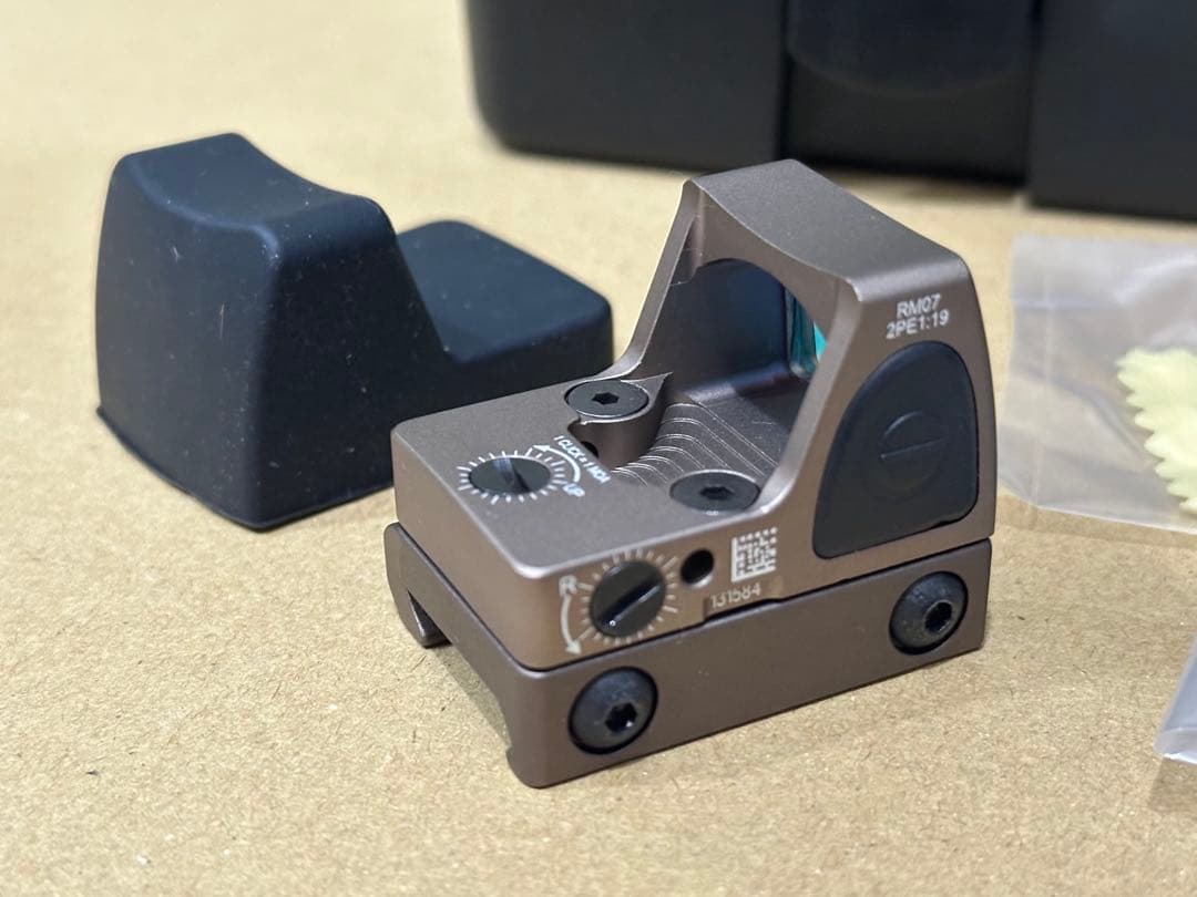 SOTAC RMR ドットサイト Trijicon レプリカ FDE 未使用品