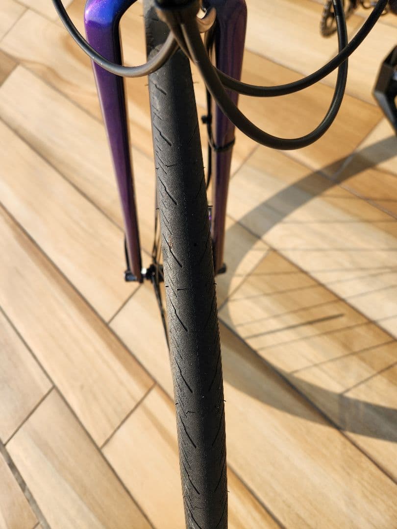 liv BRAVA SLR シクロクロス 　Giant　105　disc　油圧