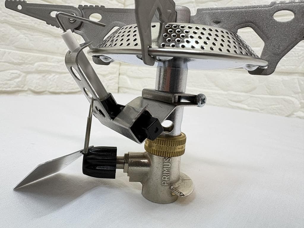 未使用 イワタニ PRIMUS プリムス p-161 高火力 点火装置付 分割型