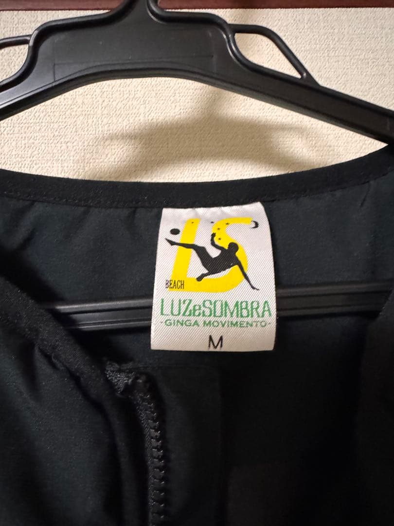 m*r様 美品☆LUZ e SOMBRA ルースイソンブラ 中綿ベスト ブラック