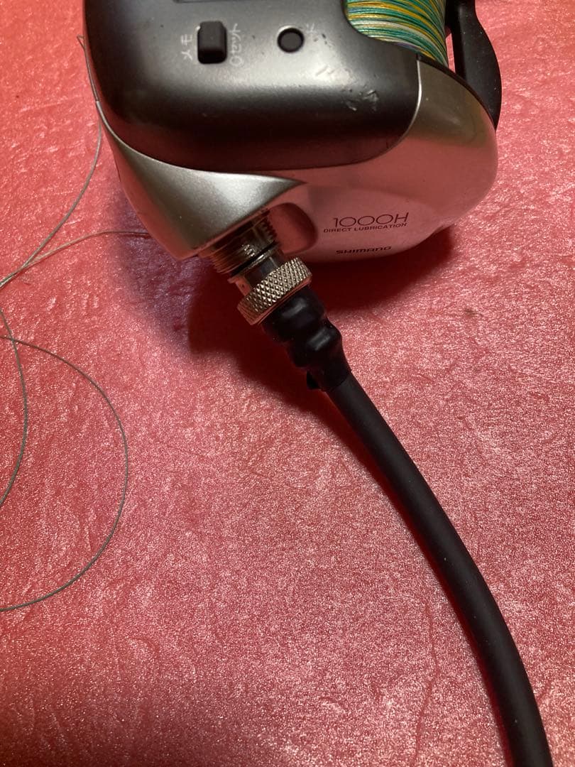 シマノ　電動リール　1000H