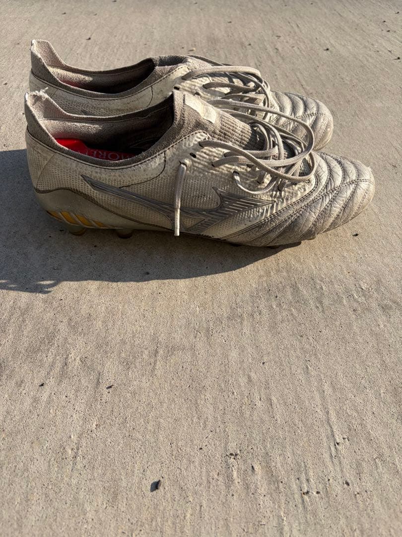 Mizuno Morelia NEOβ