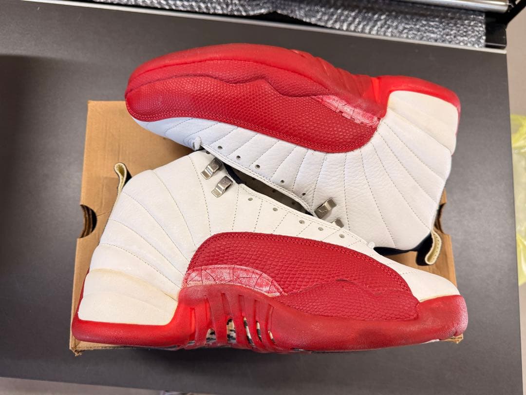 Air Jordan XII 9.5 ホワイト/バージニアリティレッド