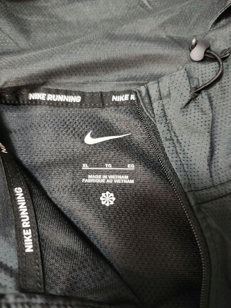 【新品未使用】NIKE　エナジー ウィンドランナー　ブラック　XL
