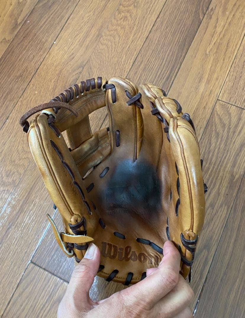 Wilson ウィルソン　軟式グローブ　内野用