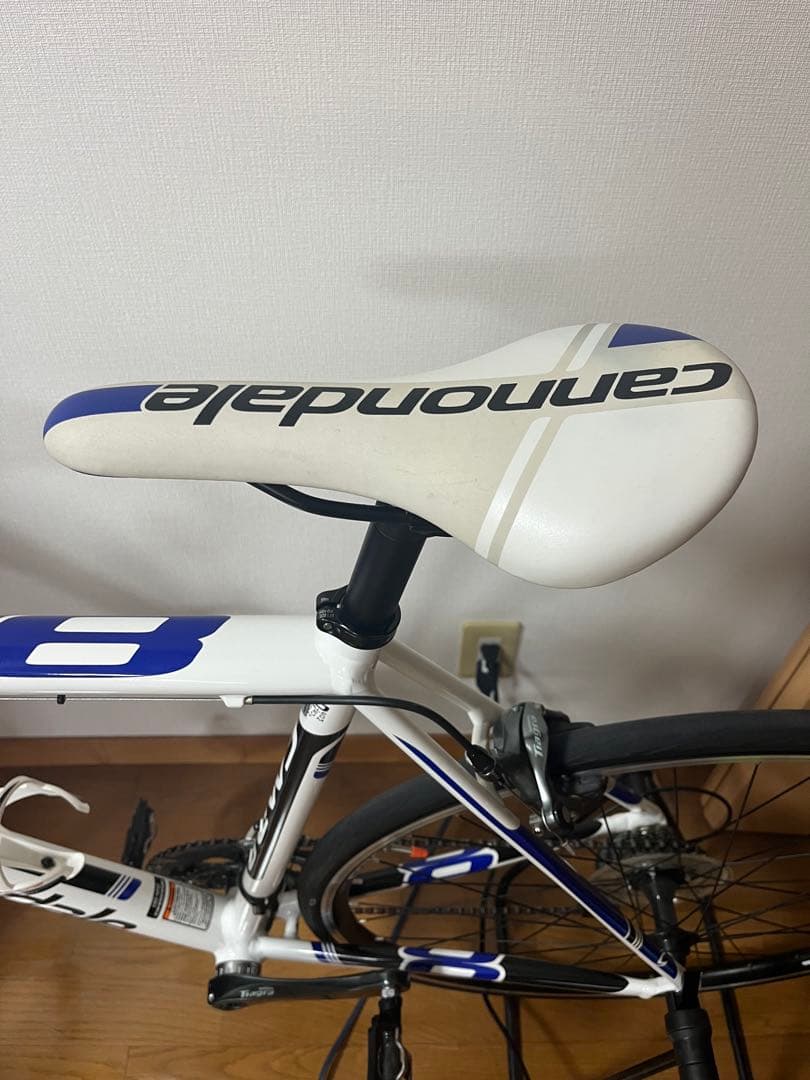 Cannondale CAAD8 ロードバイク