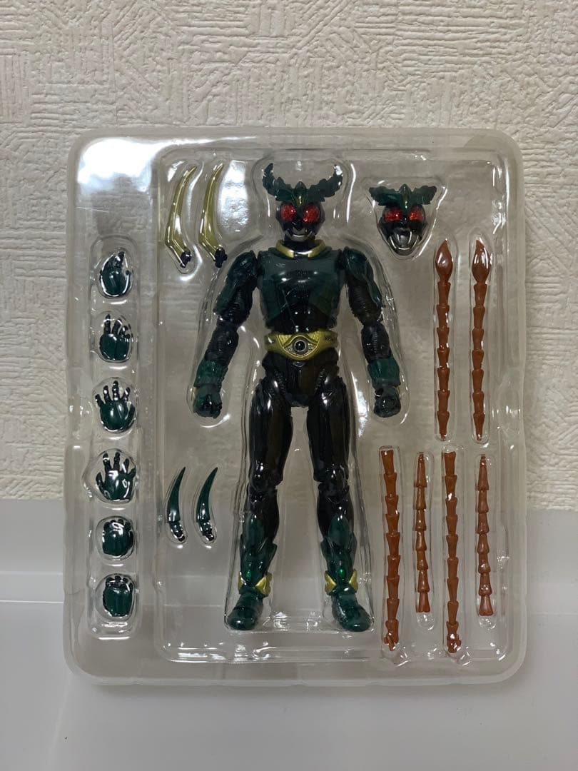 S.H.Figuarts 仮面ライダーギルス エクシードギルス　セット