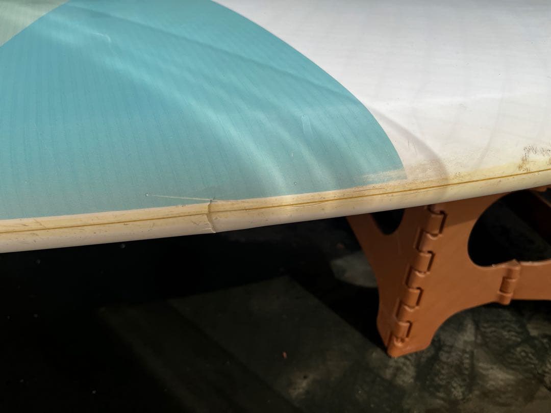SIC DESIGNS サーフボード 7’4（59L）ミッドレングス
