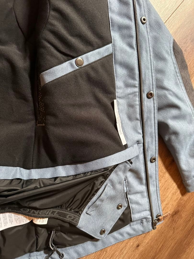 オニール/O'NEILL【美品】スノーボード・スキーウェア上下セット　Mサイズ