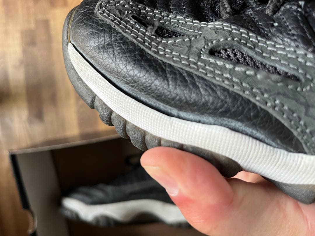 シューズ(男性用) NIKE AIR JORDAN 11 RETRO LOW