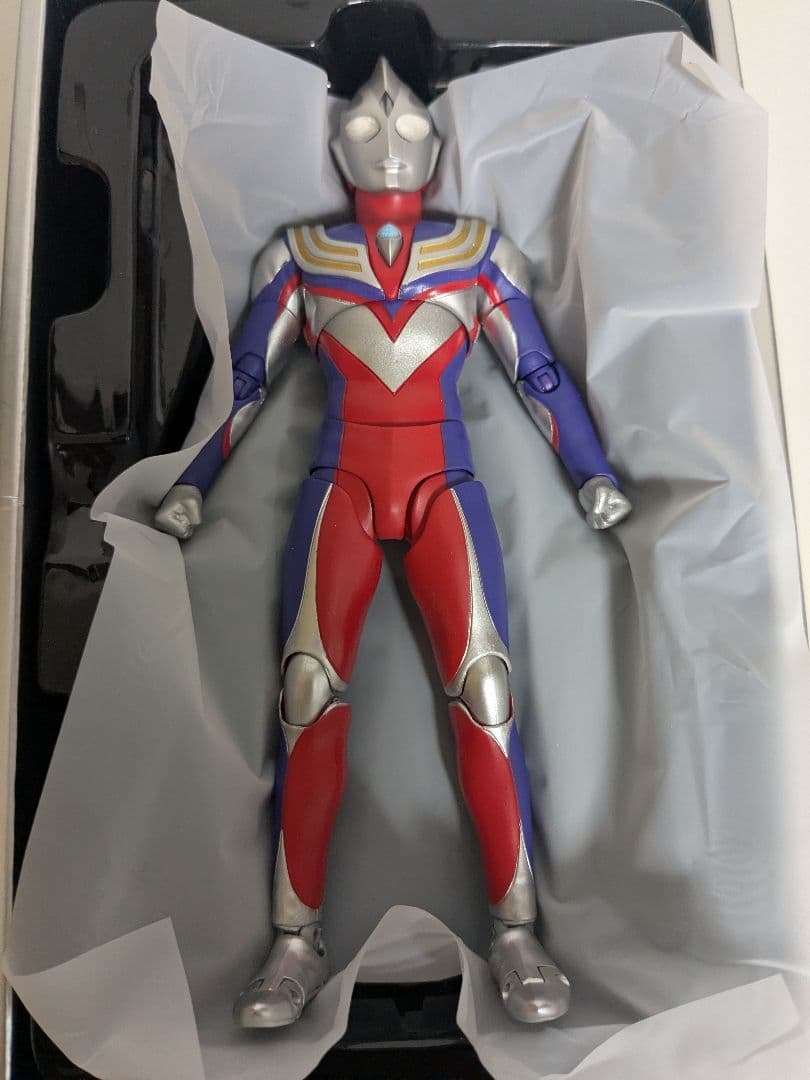 真骨彫製法 ウルトラマンティガ マルチタイプ