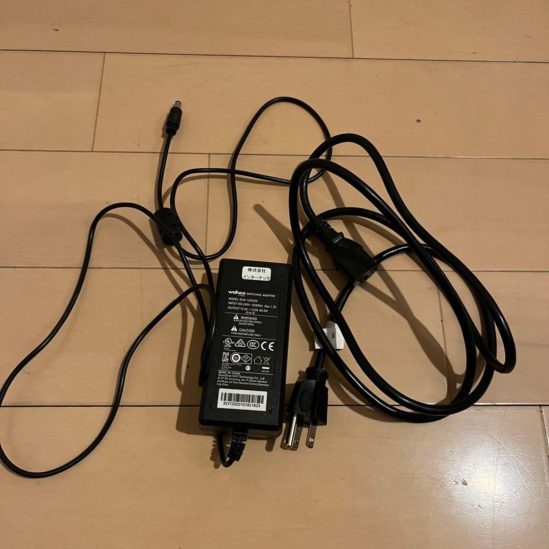 Wahoo KICKR v5 固定ローラー
