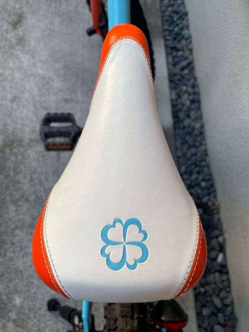 ヨツバサイクル　16インチ　ラムネブルー