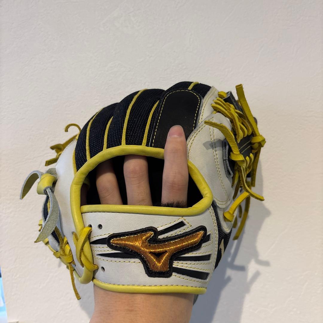 ミズノプロ　軟式オーダーグローブ　内野手用坂本モデル