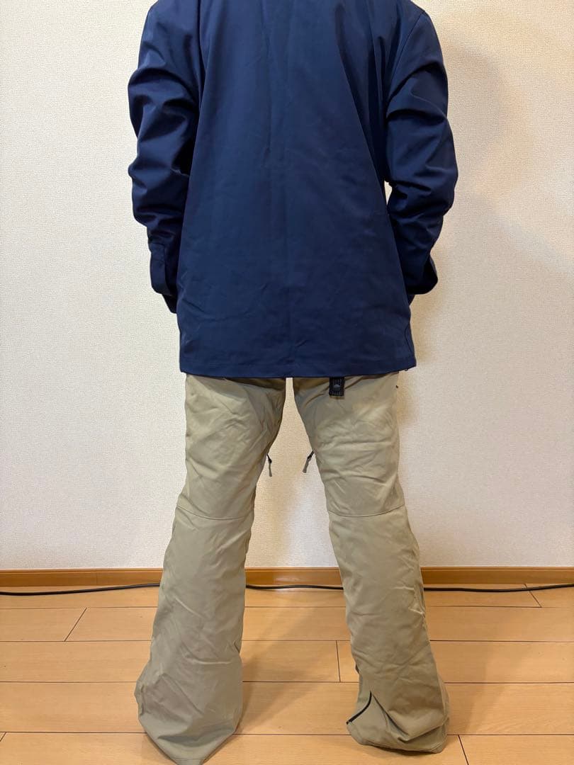 スノボウェア　（上着）THRASHER 上下セット