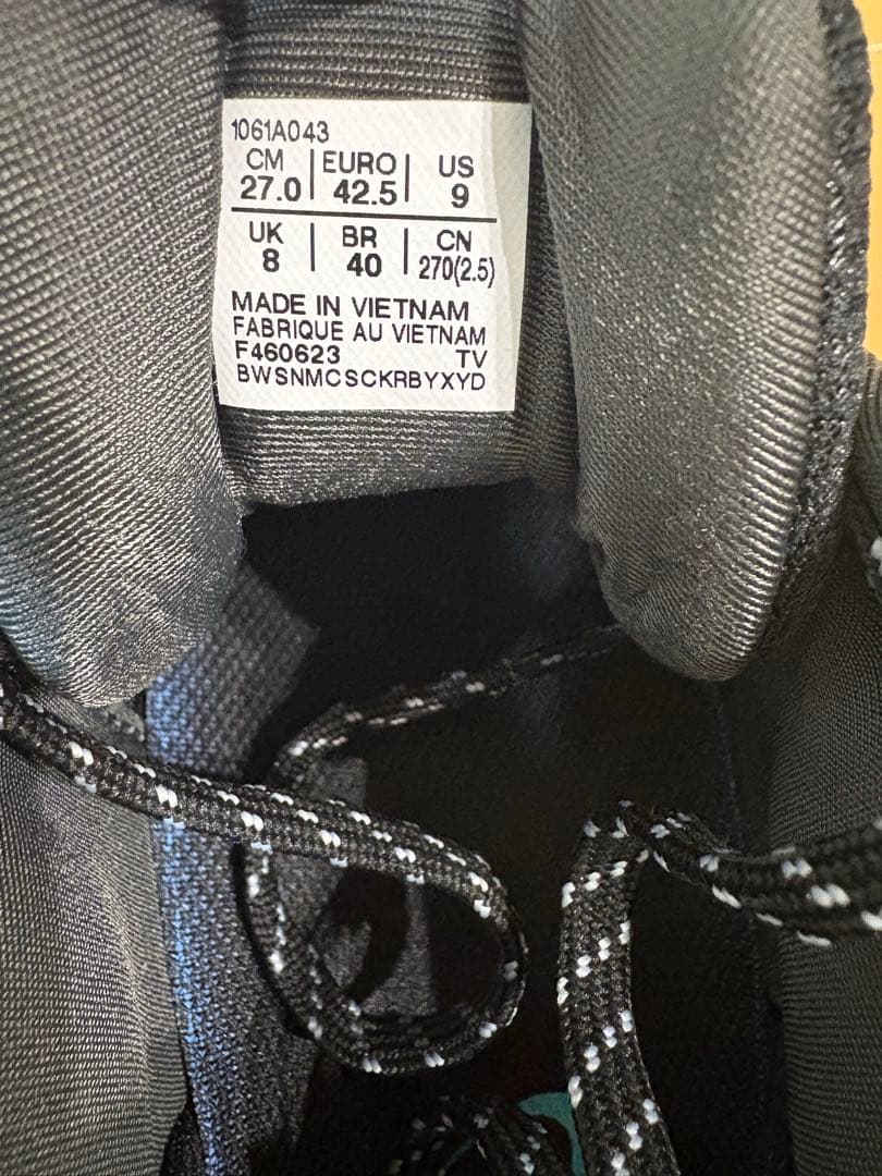 アシックス ノヴァサージ asics NOVA SURGE LOW