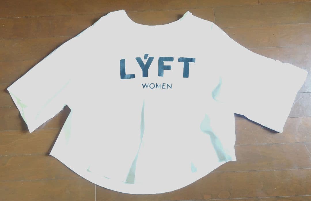 LYFT WOMEN S 2枚セット Tシャツ ネイビー、ホワイト レディース