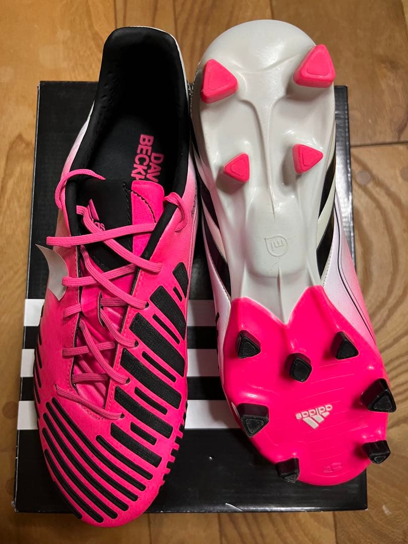 新古品　超激レア　アディダス　プレデター リーサルゾーン FG ベッカム　25