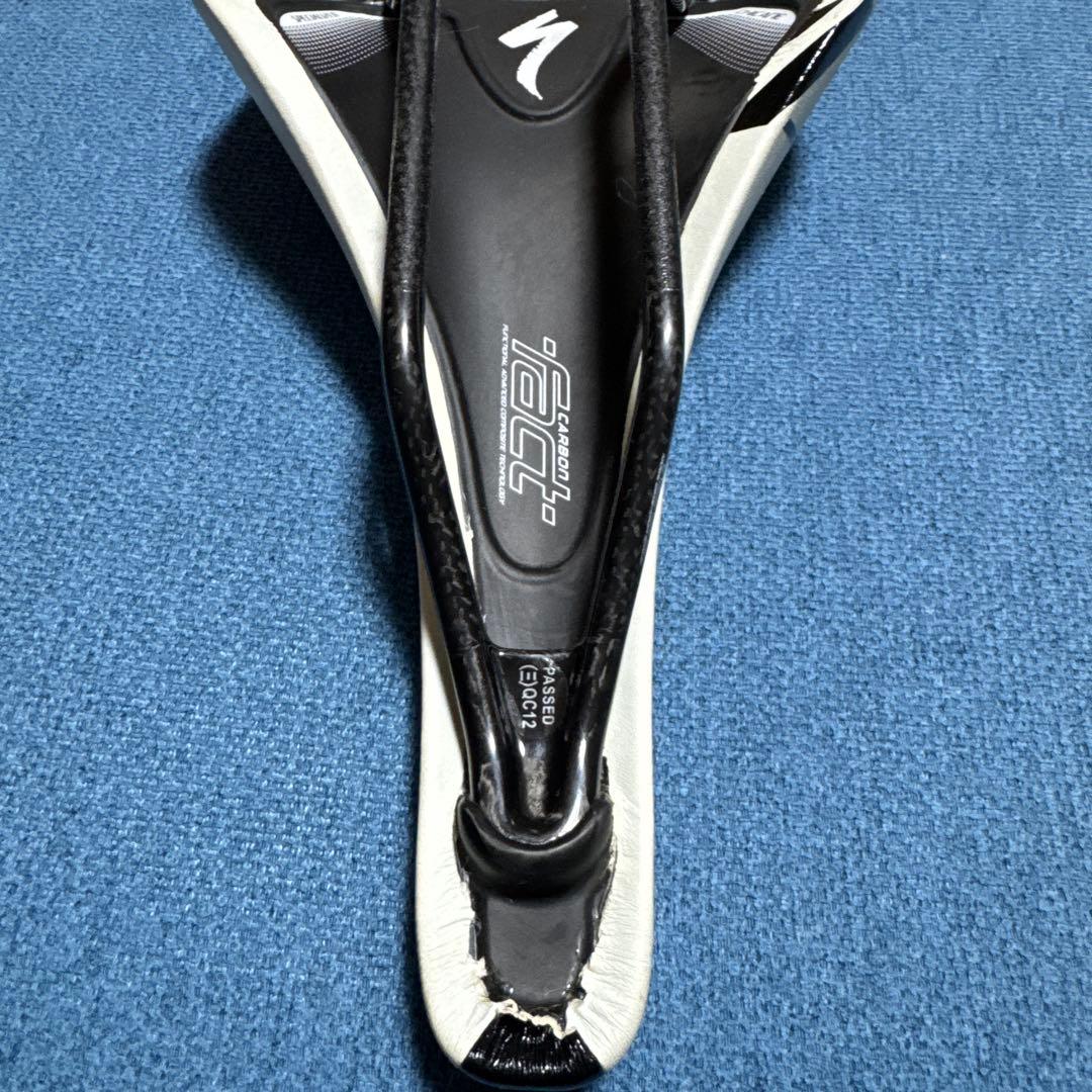 SPECIALIZED CHICANE 143mm カーボン サドル