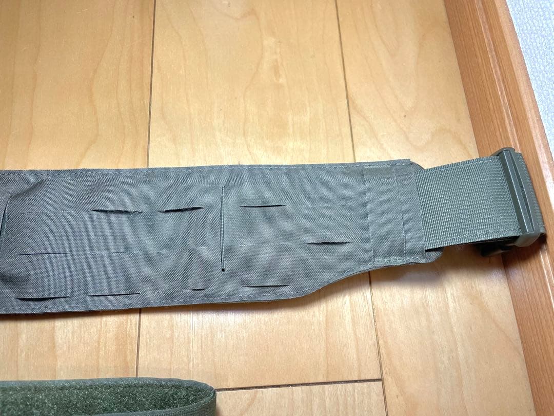 タスマニアンタイガー　ウォーリアーベルト　LC ストーングレーオリーブ