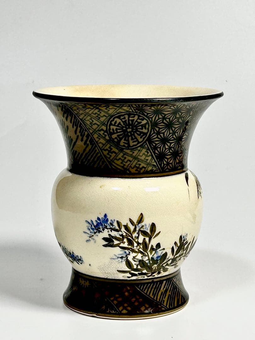 帯山与兵衛 珍品 釉下彩 京薩摩 花鳥文尊形花瓶 帯山