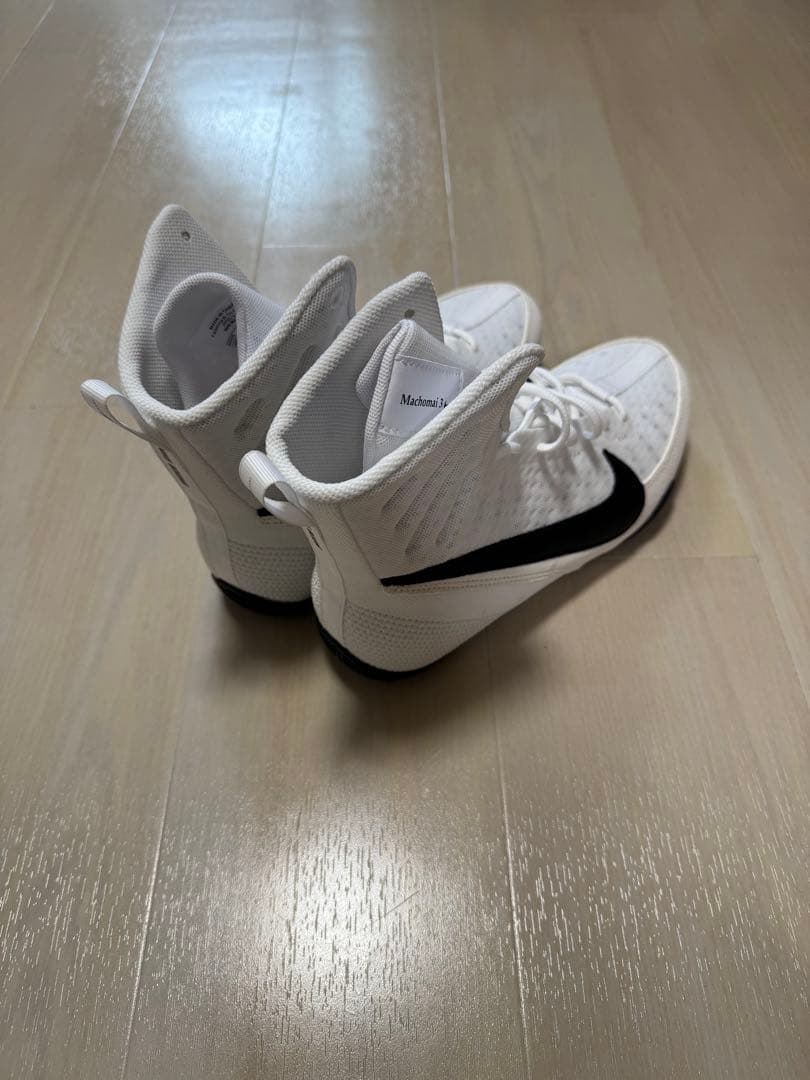 Nike Machomai 3 ボクシングシューズ ホワイト/ブラック(箱付き)