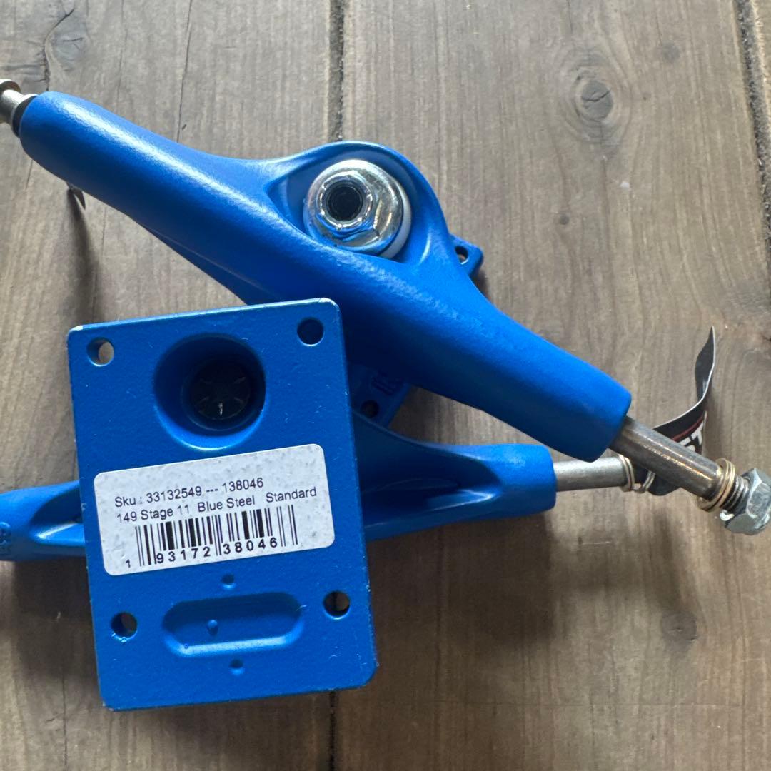 independentインディ　ステージ11 スケボートラック 149 ブルー