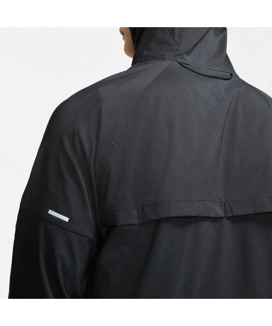 Mサイズ　新品　Nike ブラック ウィンドブレーカー