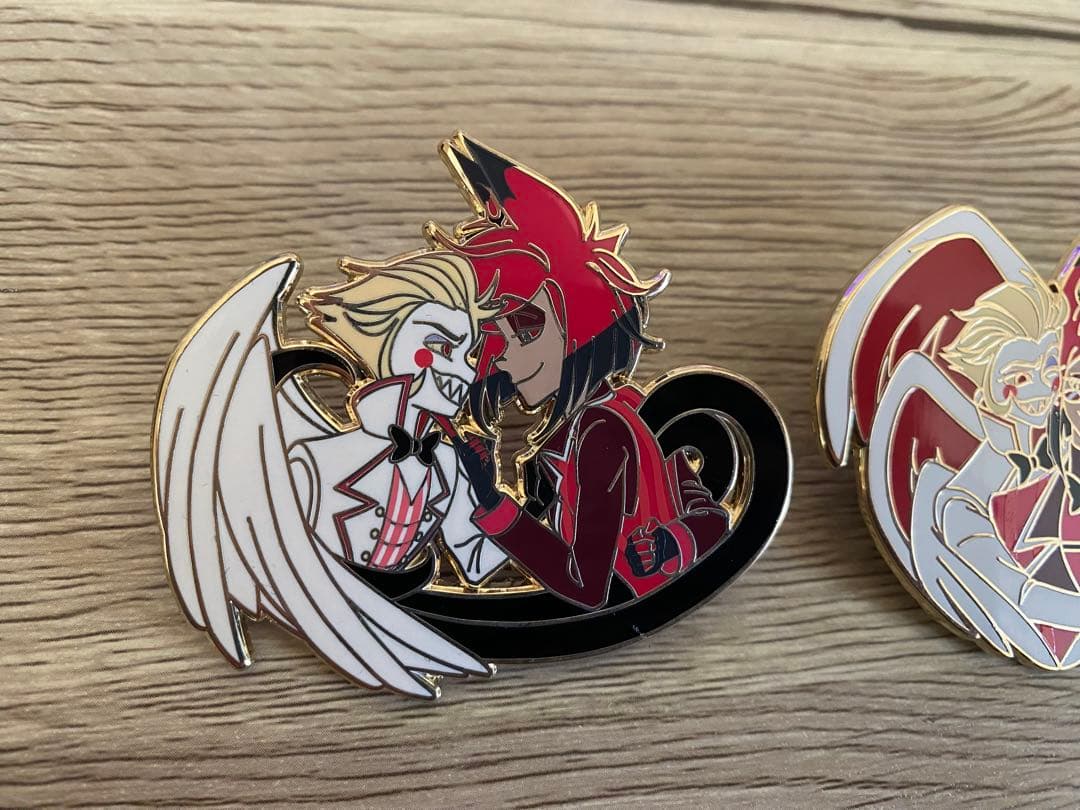 アラスター　ルシファー　ハズビンホテル　ピンバッジ　2個セット Alastor