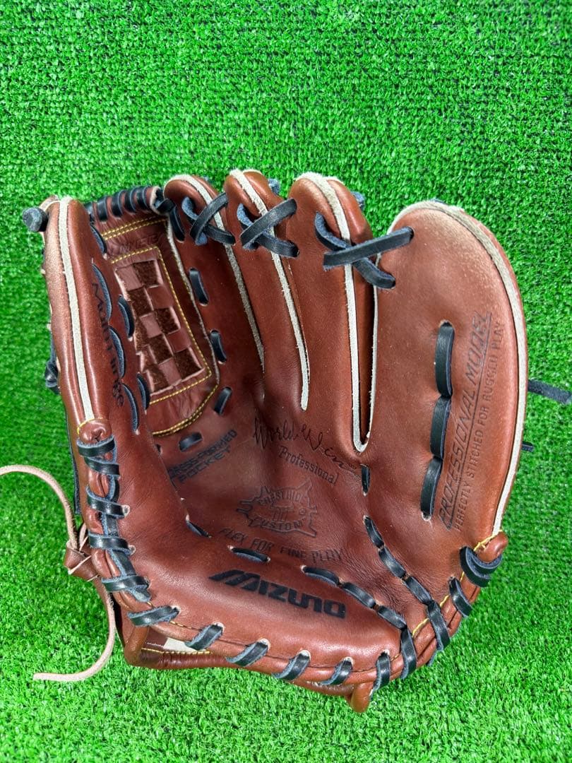 日本製　復刻　ミズノ　硬式　投手　ワールドウィンプロフェッショナル